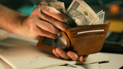 Construire une épargne de précaution avant de placer sur les marchés financiers