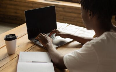 Jeunes adultes : comment organiser son argent quand on commence à gagner sa vie