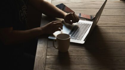Argent et santé mentale : comprendre le stress financier pour mieux le réduire