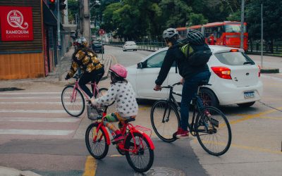 Budget transport du foyer : trouver un équilibre entre voiture, transports en commun et vélo