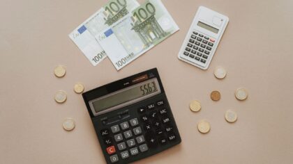Épargne et comptes à intérêt : comment utiliser les taux pour protéger son argent