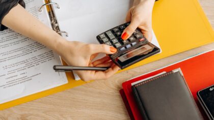 Mettre de l’ordre dans ses papiers d’argent : un système simple pour ne plus rien perdre