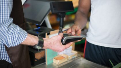 Plafond de paiement de carte bancaire : comment l’ajuster sans se mettre en difficulté